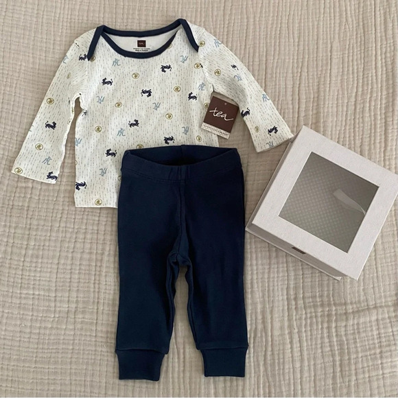 Tea Collection Baby Boy Top And Pants Gift Set - Picture 1 of 5